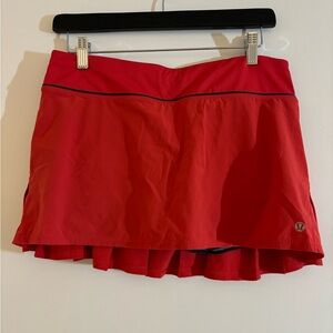 LULULEMON - golf/tennis/running skort